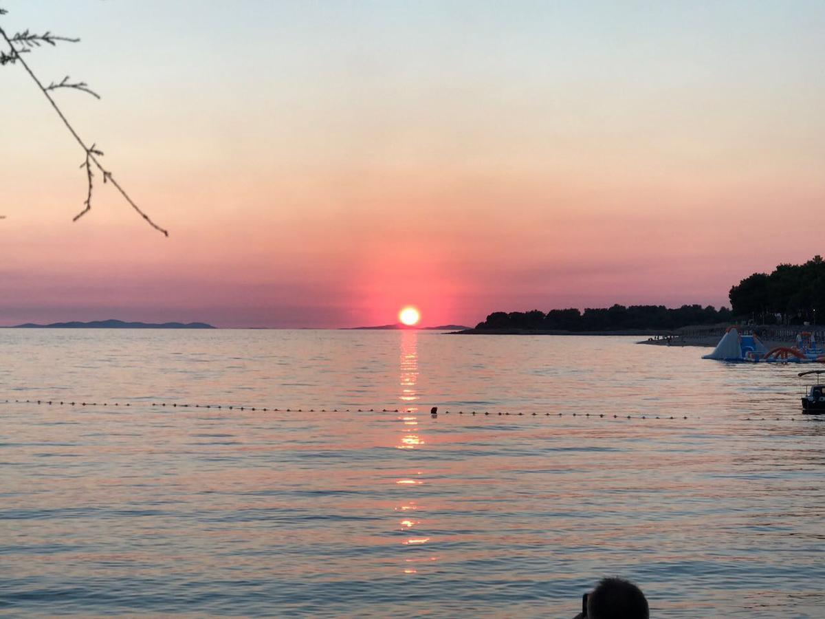 Hotel La Rosa Negra Ulcinj Buitenkant foto