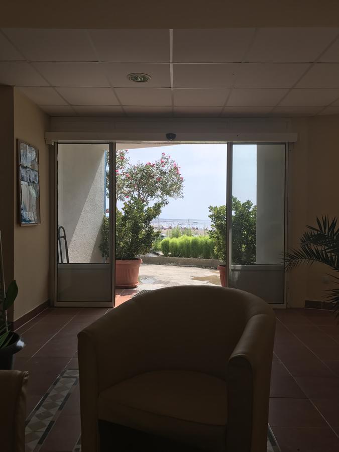 Hotel La Rosa Negra Ulcinj Buitenkant foto